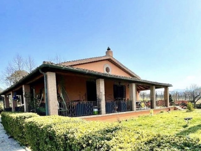 Parohia Monte Compatri dimensioni medie